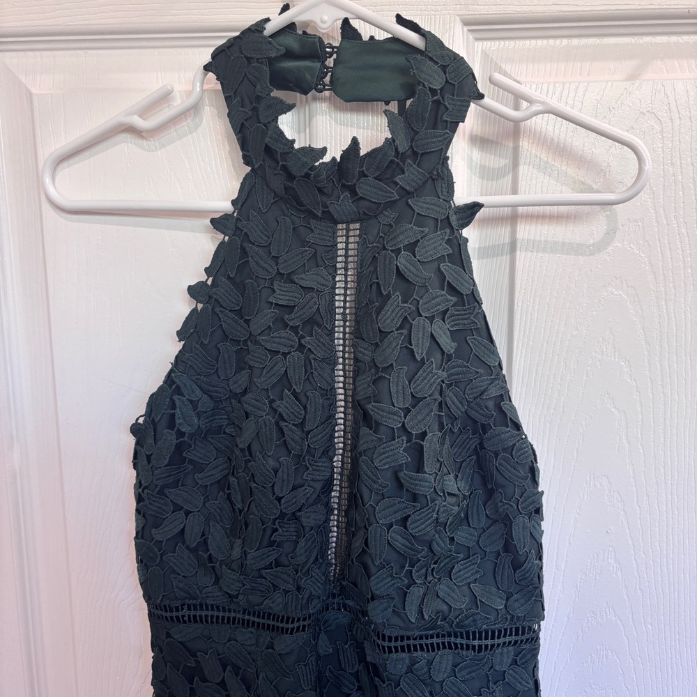 BARDOT Gemma Dress in Lily Green - Picture 5 of 9